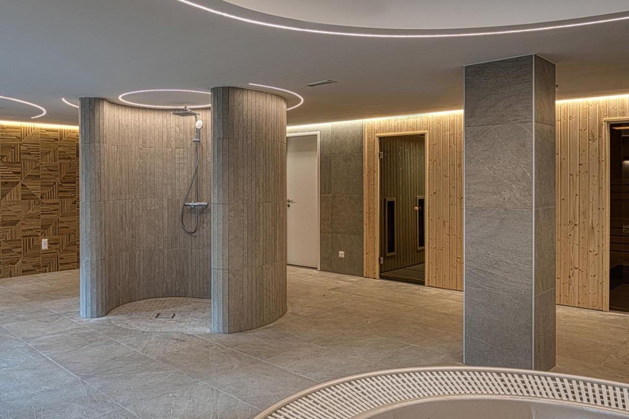 Cardoner Es Konferenciakoezpont Hotel 4*